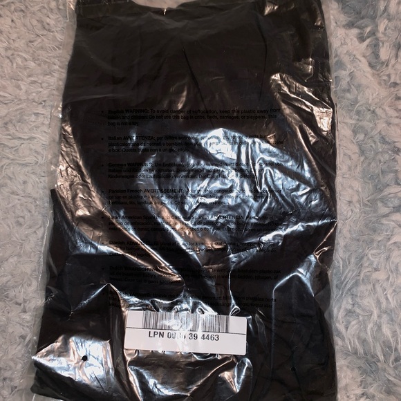 Martha Tunic Fabletics Black Medium 6-8 - Picture 6 of 6